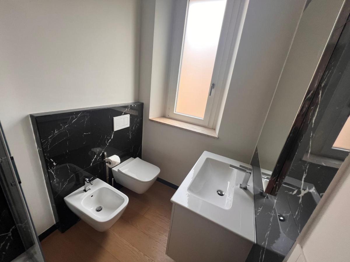 Happy Holiday Apartment 卡利亚里 外观 照片